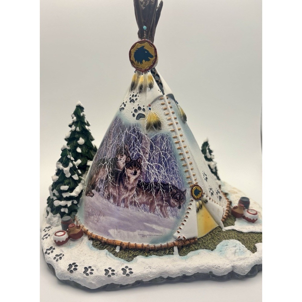 Hawthorne Village Spirit of the Wolf Lighted Teepee Larry Fanning 1st Issue